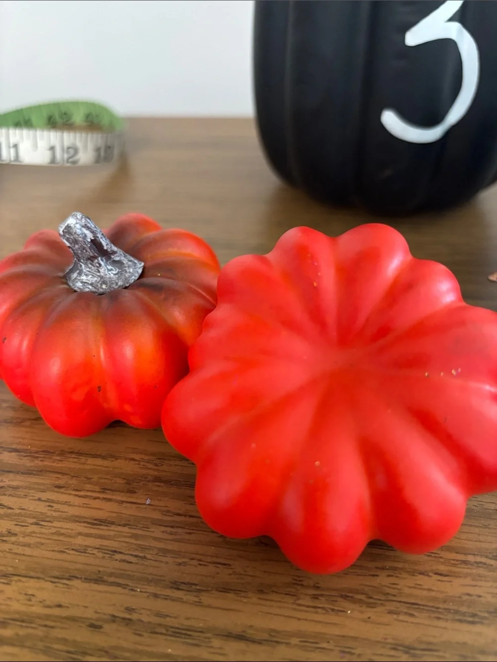 October 31 Black Decorative Pumpkin Set - Halloween Table Decor